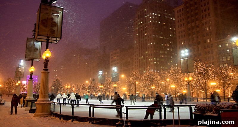 Winter night in Chicago