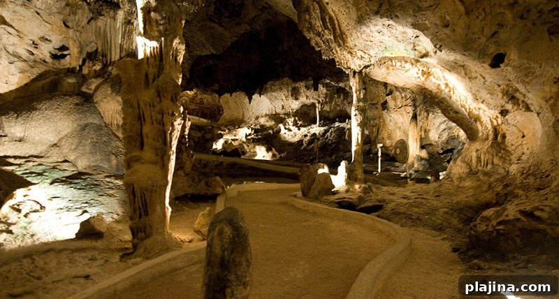 Hato Caves