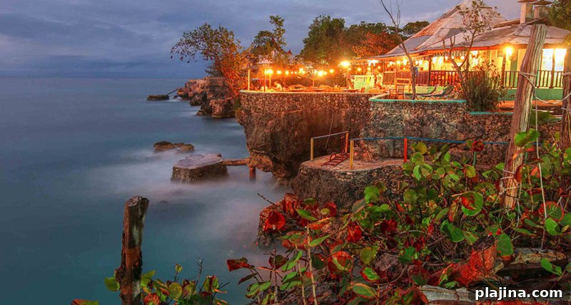 3 Dives Restaurant & Cliff Bar, Negril