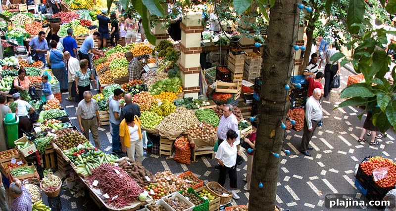 Funchal’s Old Town market