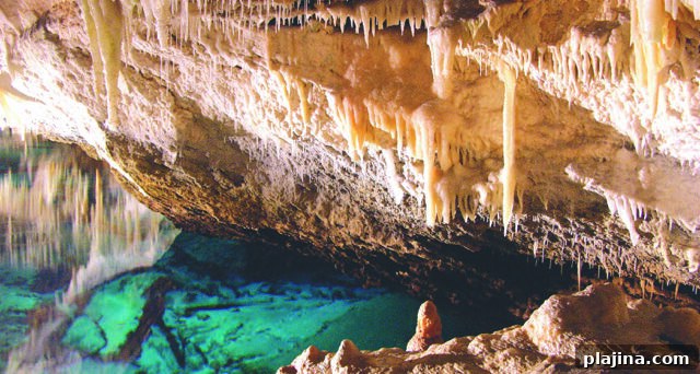Caves in Bermuda