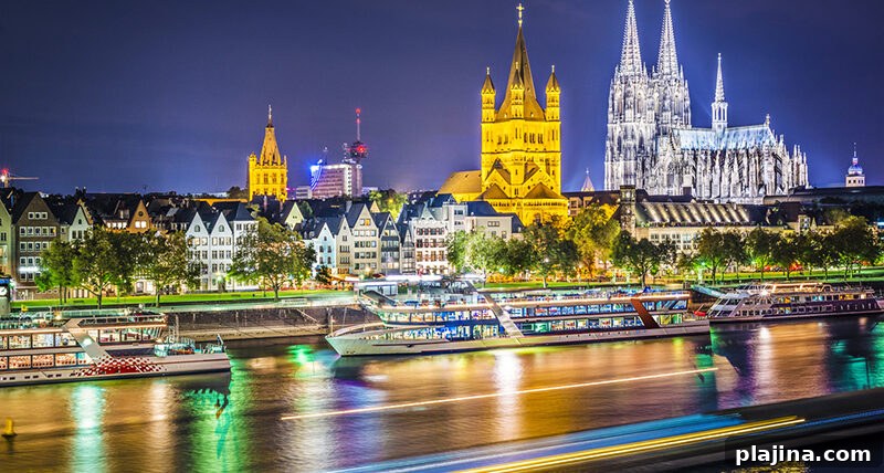 Rhine River, Cologne