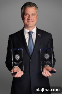 2023 Industry Leadership Awards: Winners & Highlights 2 Luc Bondar