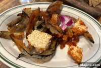 Top Places to Eat at The Royal Hawaiian Center, Waikiki