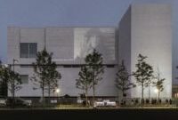 Warsaw’s Modern Art Museum Reopens in New Landmark Building