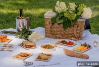 Spring Picnics at The Ritz-Carlton New York Central Park: Reserve Now