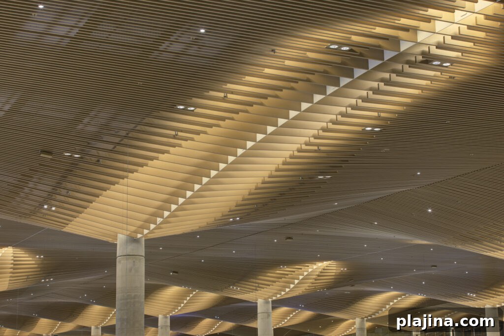 Public space inside the new terminal