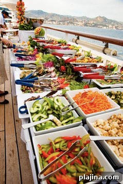 Buffet © WINDSTAR CRUISES