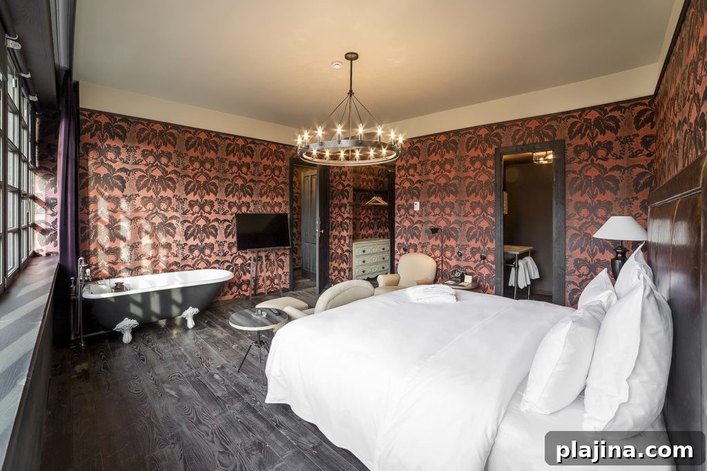 Signature Suite