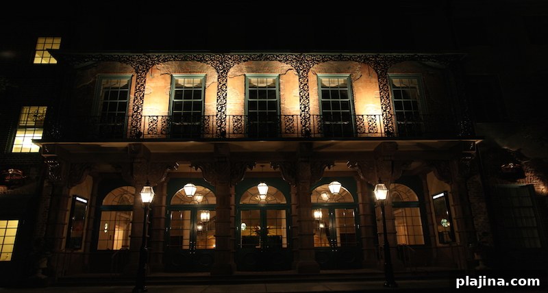 Dock Street Theatre