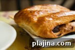 Top Chocolate Lover Destinations: Where to Indulge in Cocoa Delights 12 img 82717 11