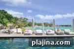 7 Stunning Hotel Pools Worth Visiting Right Now 7 thumb6