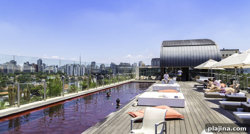 rooftop pool