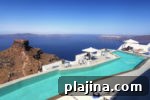 7 Stunning Hotel Pools Worth Visiting Right Now 2 thumb1