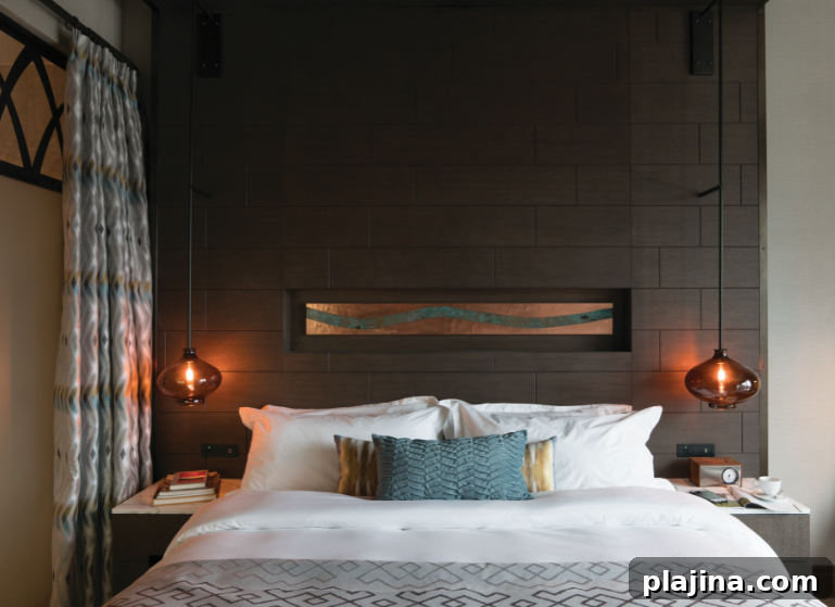 Hotel Arras guestroom © McKibbon Hospitality