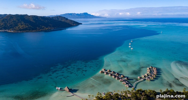 Taha'a Island